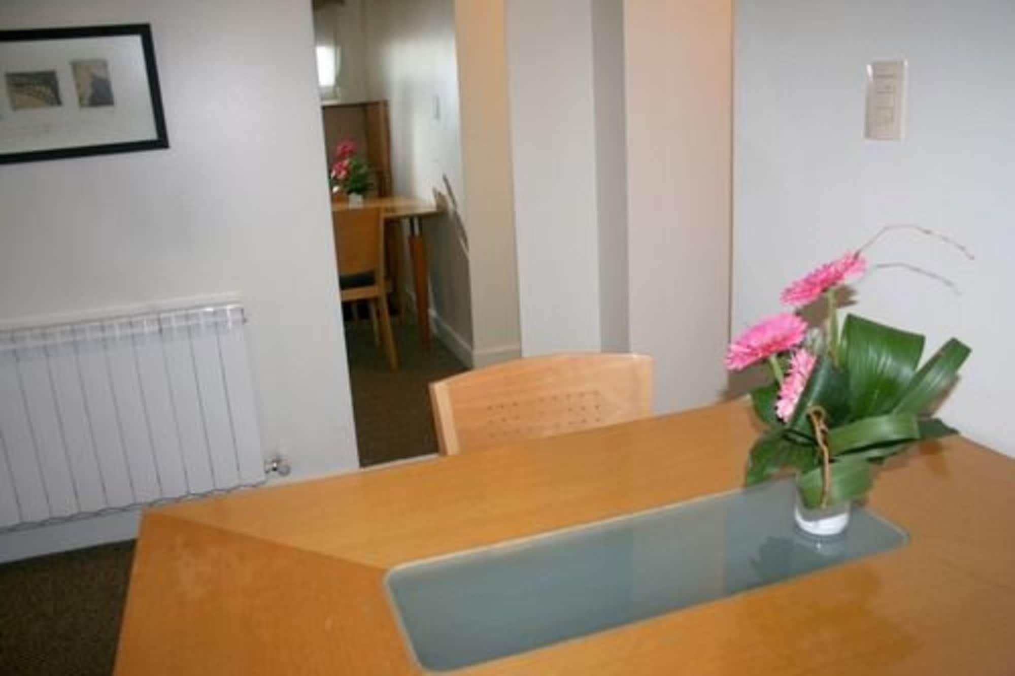 Urbana Suites Mendoza Eksteriør billede