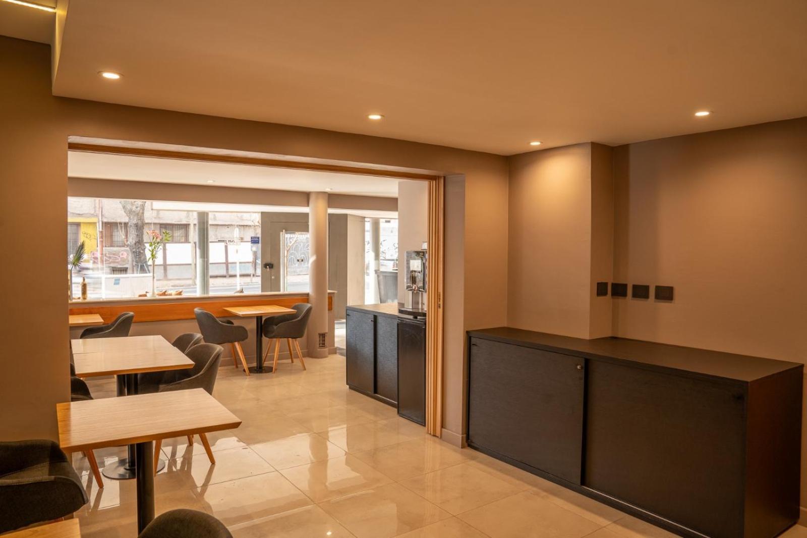 Urbana Suites Mendoza Eksteriør billede