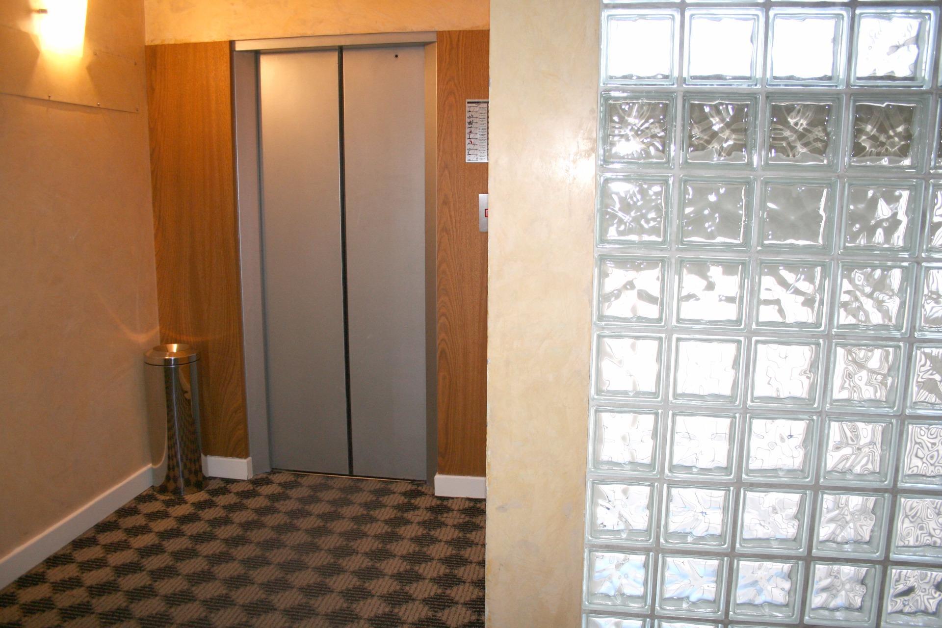 Urbana Suites Mendoza Eksteriør billede